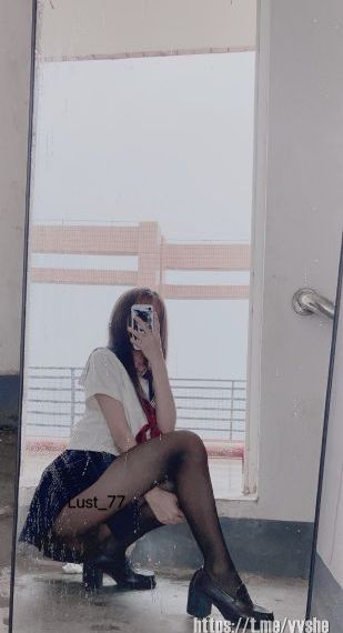 天天人人综合_蓝光免费观看最新