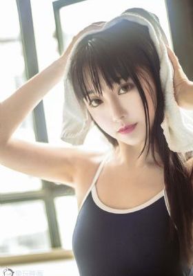亚洲AV成人片在线观看香小黄书_HD迅雷电影在线