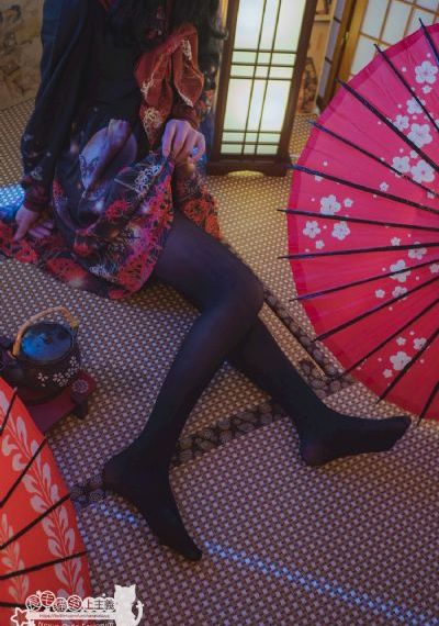 215精品久久久久久综合五月花_免费在线观看播放