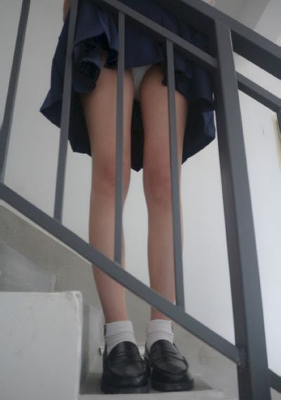 国产大战开裆丝袜高跟美腿_720电影完整版在线观看