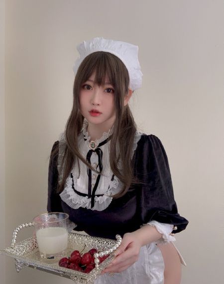 每日制服丝袜人妻无码_720免费在线播放