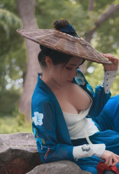 日本美女高清在线观看免费_DVD在线观看