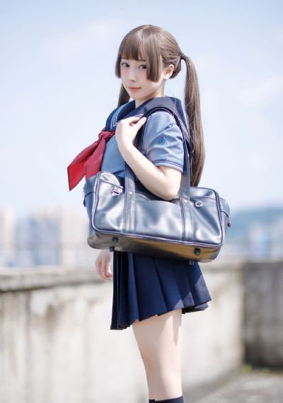精品第一国产精品蜜芽_720手机在线看